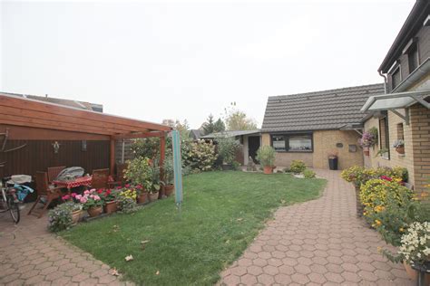 Haus aus dem merkzettel entfernen. Verkauft! 2 separate Einfamilienhäuser auf einem ...