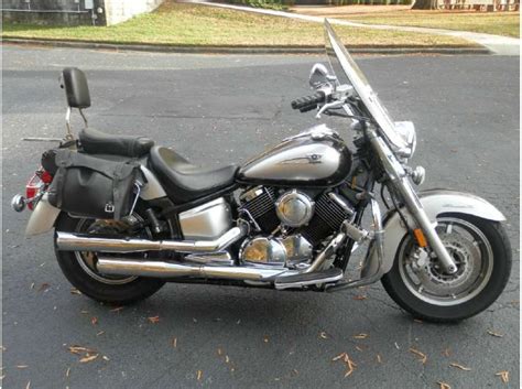 I also lucked out because the prior owner was short and had added risers to the handlebars a lots of other goodies. Buy 2002 Yamaha V Star 1100 Classic on 2040motos