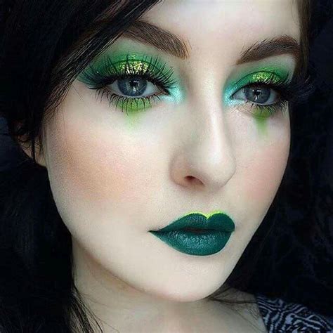 Green Makeup Inspo Makeup Art Makeup Inspiration Beauty Makeup Eye Makeup Makeup Ideas