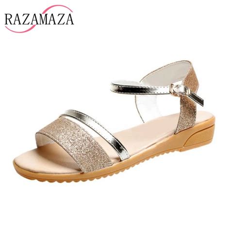 Razamaza Fashion Women Shine Flats Sandals Ankle Strap Metal Color