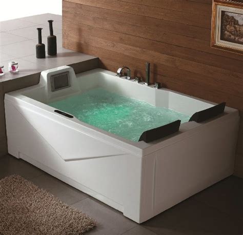 First, clean the tub and remove any debris. Double Jacuzzi Tub | Pool Design Ideas