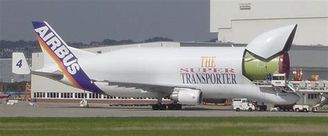 The weight is a massive 86 tons when the craft is empty. Airbus Beluga