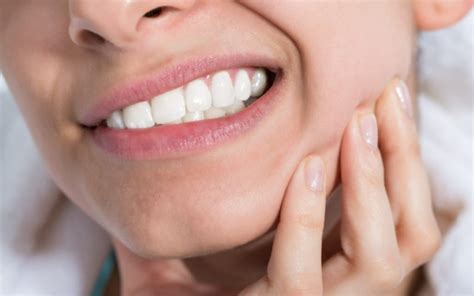 How To Stop Clenching Jaw Causes And Effects Of Bruxism