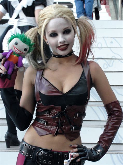 Harley quinn corset costume cosplay. Harley Quinn Con Cosplay Joker Is My Plaything By Spiderville