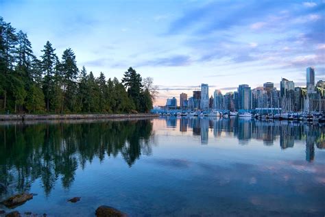 Vancouver Nature Meets The City Vancouver Bc Beautiful Places