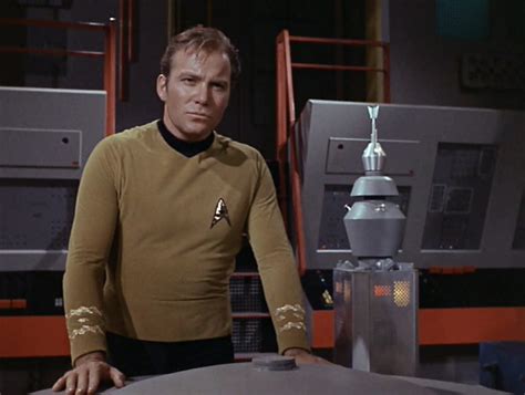 Star Trek Episode 32 The Changeling Midnite Reviews