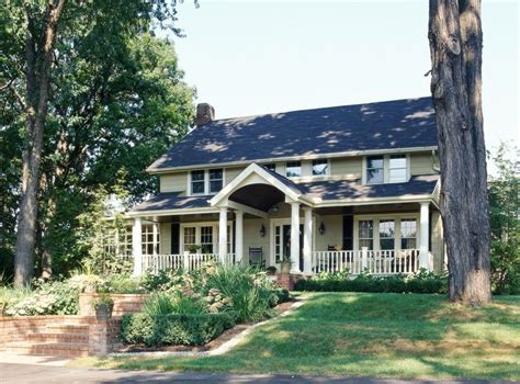 Explore ideas and options for colonial kitchen design, and get ready to add a traditional and attractive design to your a range of traditional cabinet options can be a great addition to a colonial kitchen. These Before-and-After Front Porch Remodels Are Incredible ...
