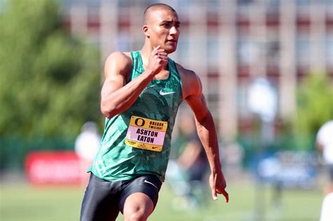two time olympic decathlon champion ashton eaton heads 2020 induction class for uo athletics