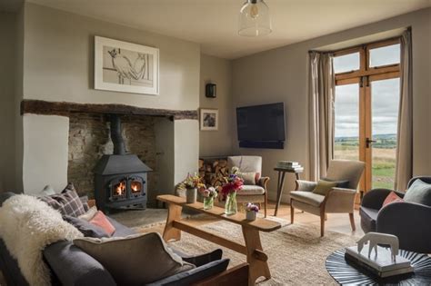 Cosy Living Rooms We’d Love to Warm Up in This Winter | Houzz UK