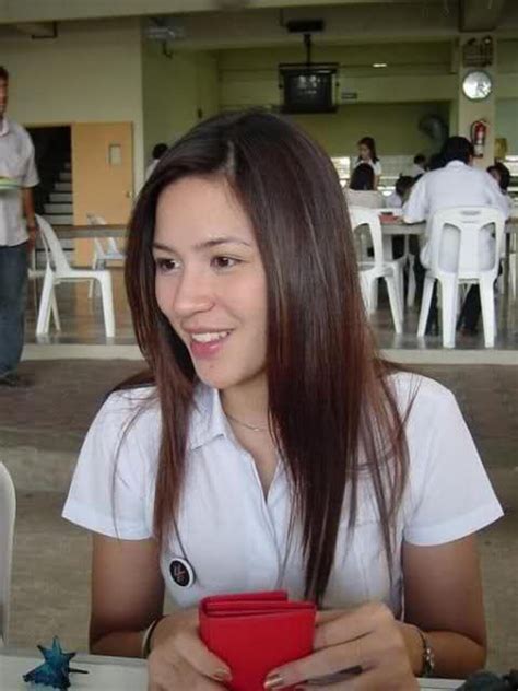 College Girl Filipina Smiling Filipina Pinoy College Girls Long Hair Styles Cute Beauty
