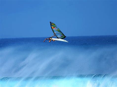 Download Sports Windsurfing Wallpaper 1280x960 Wallpoper 217105