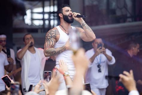 Gusttavo Lima Cancela Bloco Em Salvador Ap S Abad S De At R Mil