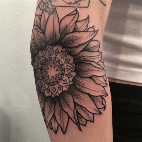 Geometric Sunflower Tattoo Flower Tattoo Black And Grey Gray Tattoo