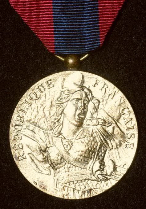 French War Medals The National Defence Medal 1982