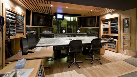 11 Tips For Anyone Who Wants A Career In A Recording