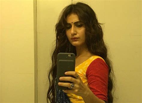 Fatima Sana Shaikh Gets Trolled For Her Shameless Selfie