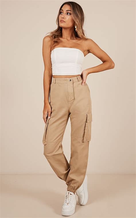 Https://techalive.net/outfit/outfit With Beige Pants