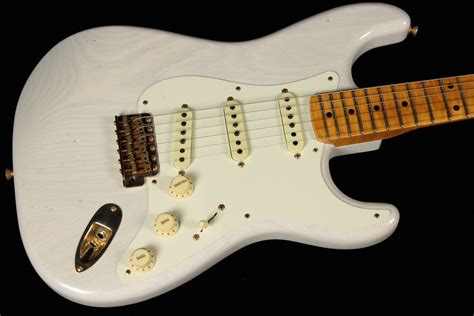Fender Custom Stratocaster Journeyman Relic White Blonde Sn