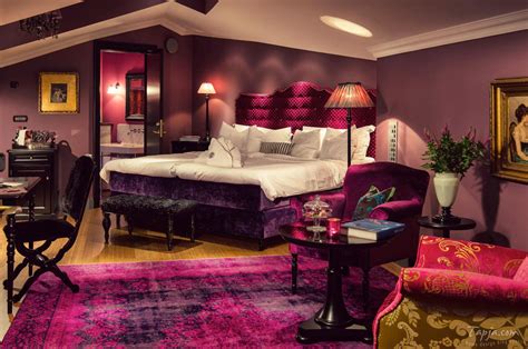 10 Most Romantic Bedroom Designs For Couples