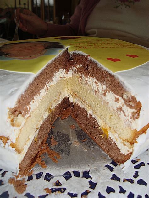 Den kuchen in den kühlschrank stellen und 3 tage durchziehen lassen. 3 - Tage - Torte - Ein sehr leckeres Rezept | Chefkoch.de