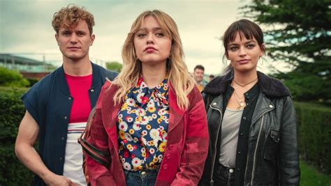 15 Best British Shows On Netflix Right Now