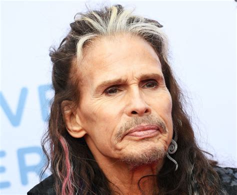 Aerosmiths Steven Tyler Accused Of Sexual Assaulting A Minor Decades Ago In New Lawsuit