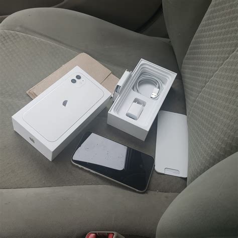 Silver Iphone 11 64gb Box And Accessories 195k Sold