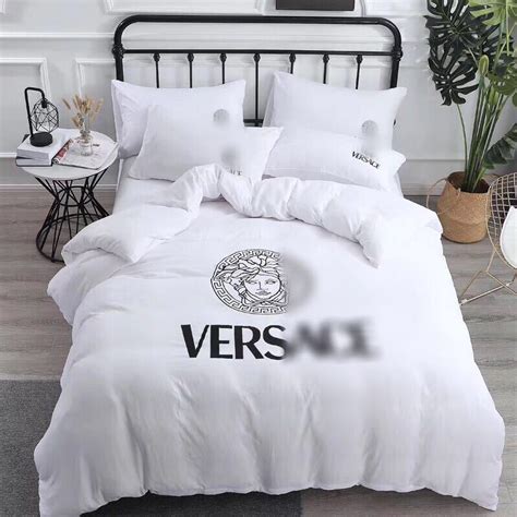 The product comes with a bed skirt, comforter, shams, and decorative pillows. Cheap Name Brand Bedding Sets | Twin Bedding Sets 2020