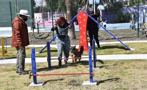 Inaugura Clara Brugada Primer Parque Canino En Iztapalapa