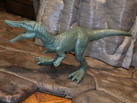 Action Figure Barbecue Something Has Survived Mini Dino Multipack From Jurassic World By Mattel