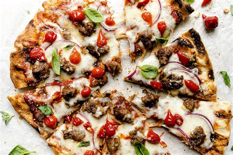 Best Grilled Pizza Recipe How To Grill Pizza Tons Of Toppings Ideas