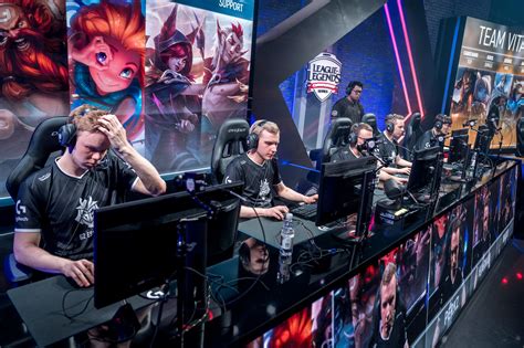 What Is Esports A Beginners Guide To Competitive Gaming Gamesradar
