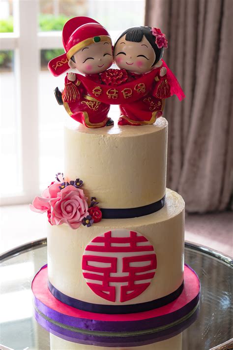9,984 likes · 157 talking about this · 8,761 were here. Chinese wedding cake - Gabi Bakes Cakes