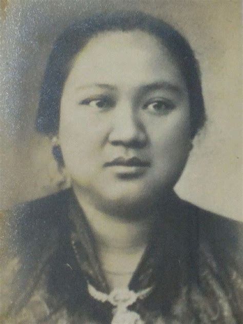 Biografi Raden Dewi Sartika Pejuang Emansipasi Perempuan