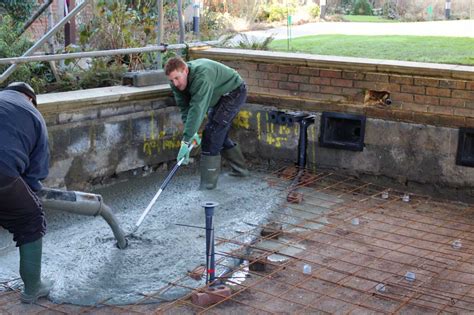 If you're about to invest in a driveway or pathway upgrade/installation, start off on the right track by checking out our driveway q&a guide. How to Build a Concrete Driveway - EasyMix Concrete UK Ltd