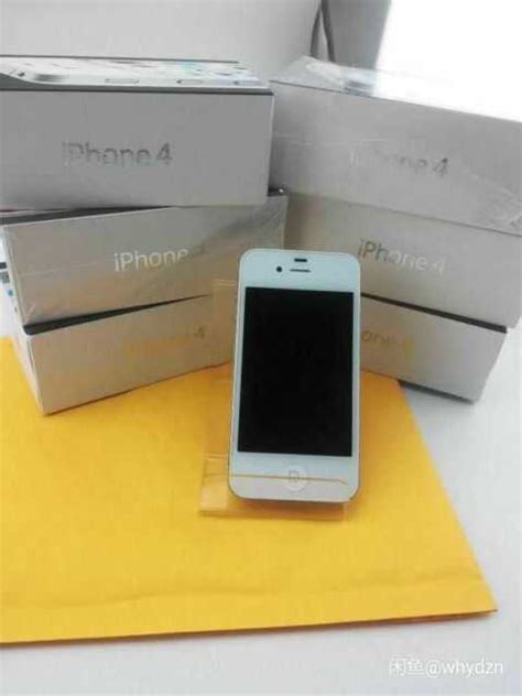 Apple Iphone 4 32gb Black Unlocked A1332 Gsm Ca For Sale