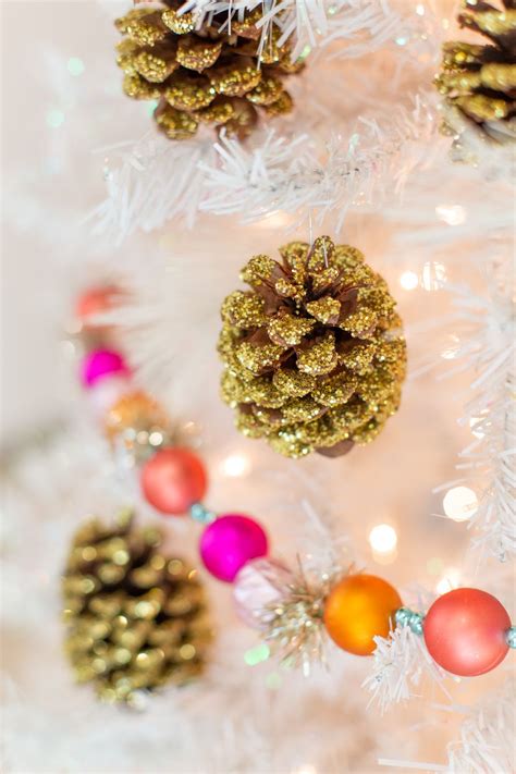 How To Make Glitter Pine Cone Ornaments