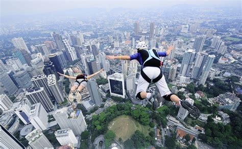 For The Daredevils — Sky Diving Bungee Jumping And Base Jumping