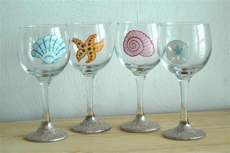 Hand Painted Beach Wine Glasses With Seashells Sand Dollar Etsy Hand Painted Wine Glasses