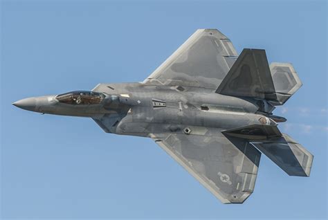 The F 22 Raptor Has Some Serious Problems A New Government Report