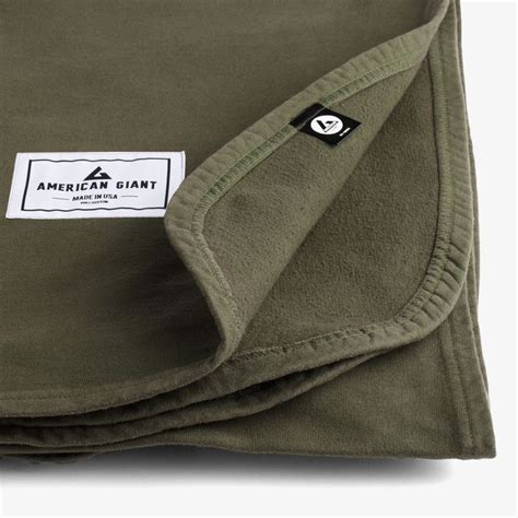Blue organic cotton fleece blanket
