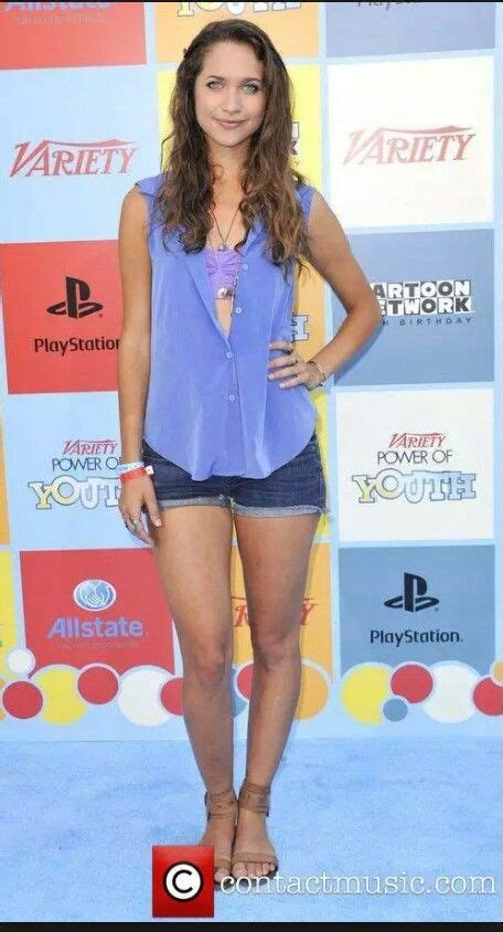 LEGGY AND BEAUTIFUL MAIARA WALSH. SEXY LEGS...Sal P Maiara Walsh, Hot
