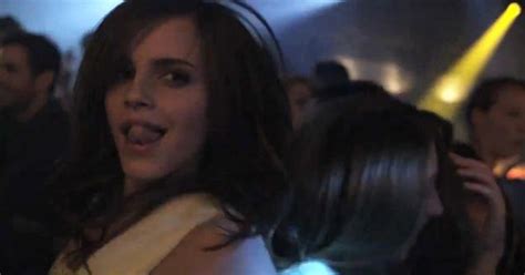 Meet the real bling ring and discover the bling ring true story behind the movie. Movie Review: The Bling Ring 2013 | The Warning Sign