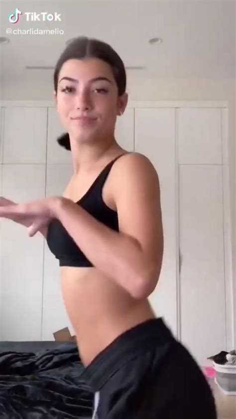 Charli Damelio Tiktok Video In 2021 Dance Moms Videos Dance Videos