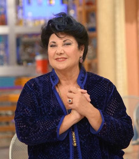 1951 births, italian female singers and people from. I vasi di Marisa Laurito alla Triennale di Roma - Cultura ...