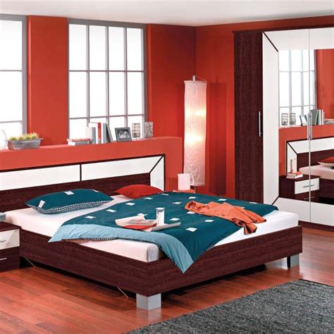 17 Hot Red Bedroom Wall Ideas To Spice Up Your Life