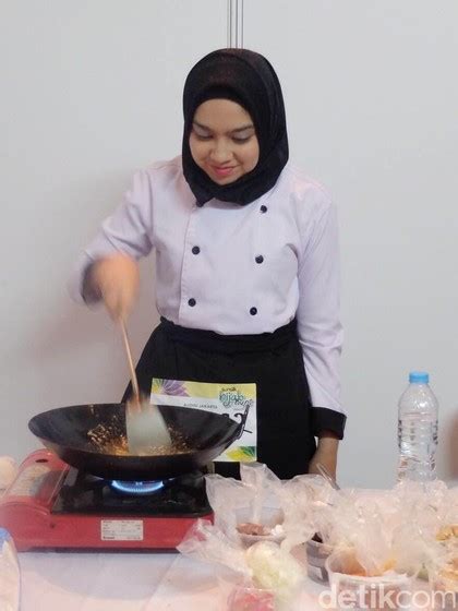 Calon Chef Hijabers Cantik Pamer Bakat Masak Di Sunsilk Hijab Hunt Jakarta