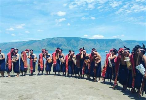 Mengenal Gondang Naposo Tradisi Etnis Batak Tobaria
