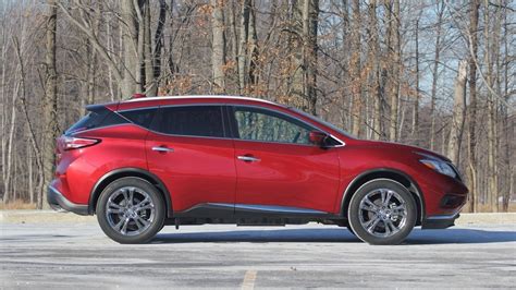 It flaunts a stylish and sleek exterior that exudes a dynamic road presence. 2021 Nissan Murano Redesign, Colors, Price, and Review ...