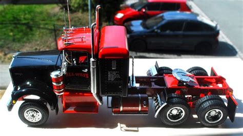 Pin By Tim On Model Trucks Model Truck Kits Kenworth Trucks Toy Car